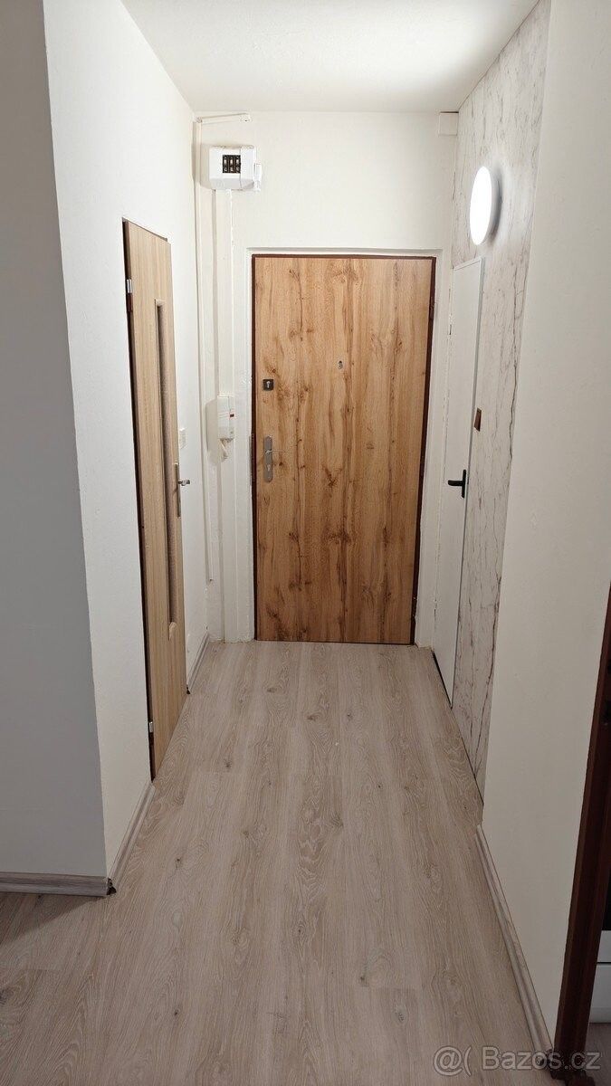 Pronájem byt - Chomutov, 430 03