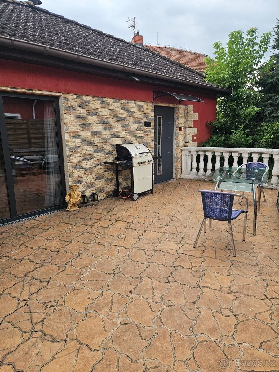 Rodinné domy, Pardubice, 530 06 - 2