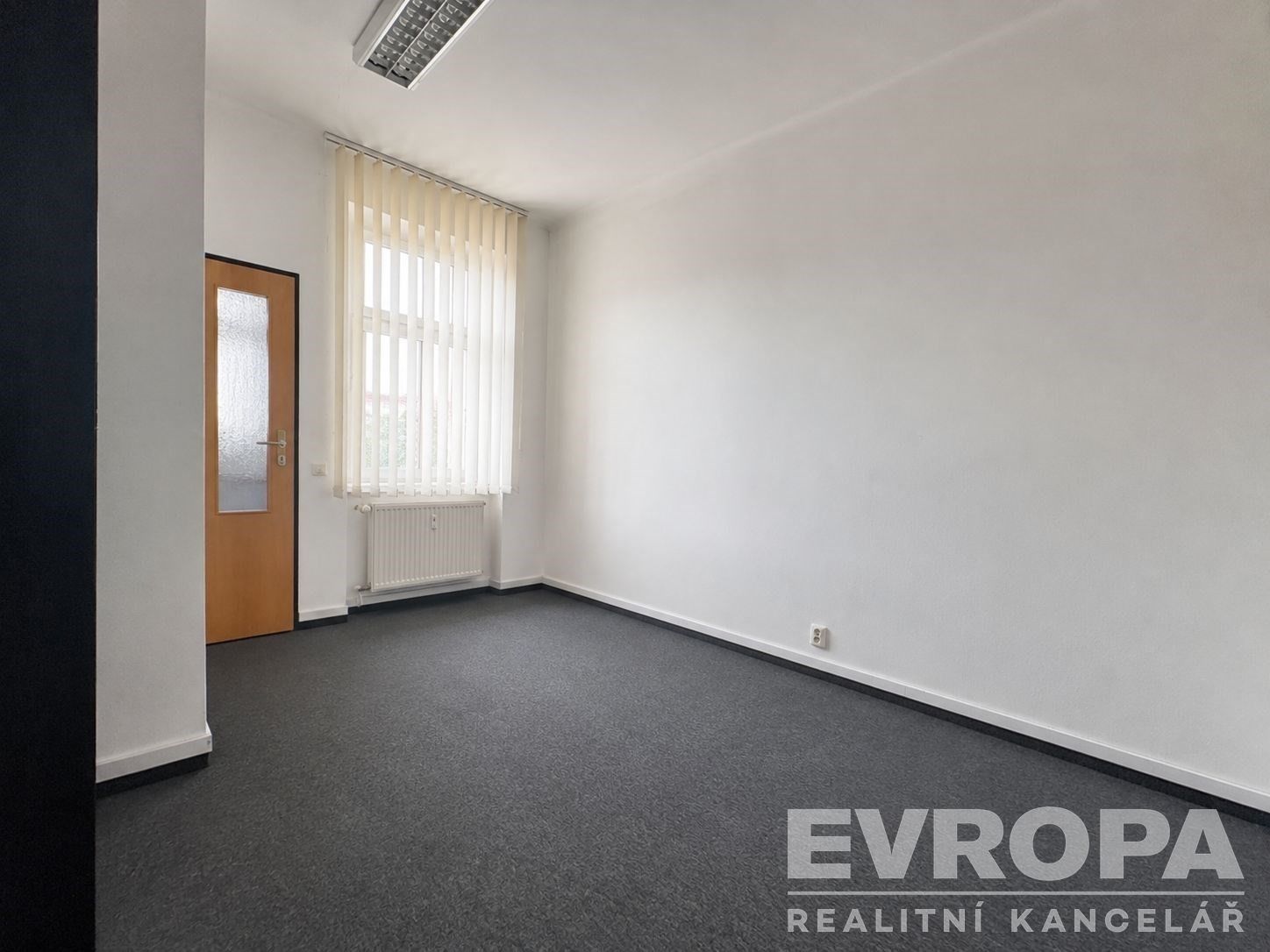 Pronájem kancelář - třída Karla IV. 634, Hradec Králové, 67 m² - 5