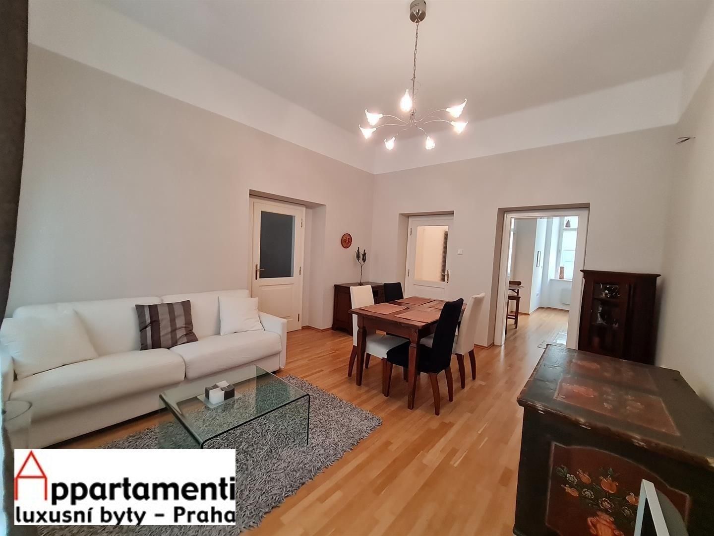 2+1, Vlašská, Praha, 60 m² - 1