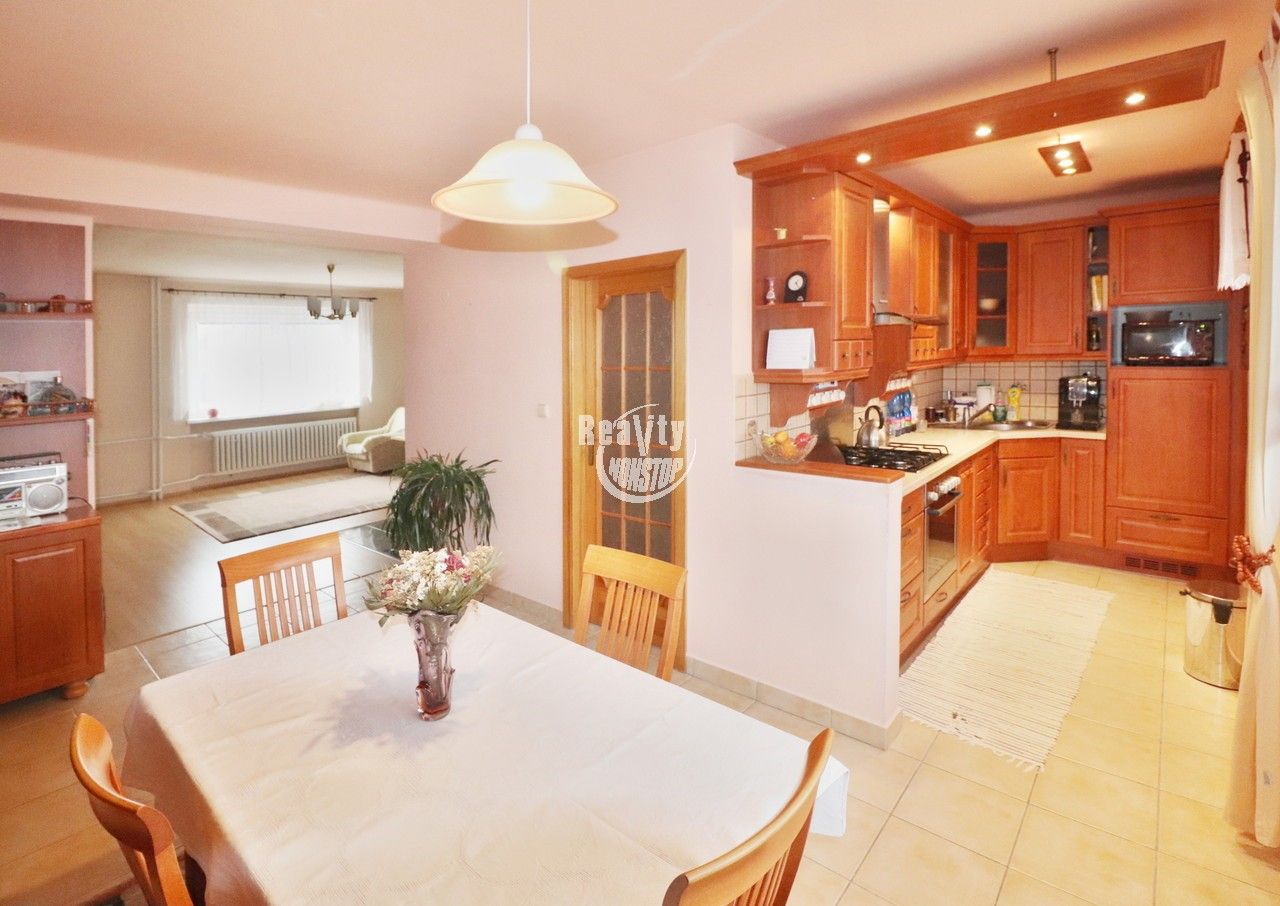 Prodej rodinný dům - Suchá, 215 m² - 5