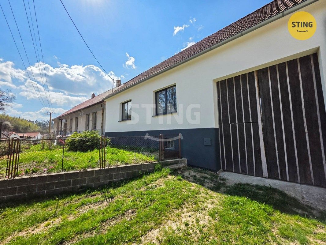 Rodinné domy, Číhalín, 120 m² - 1
