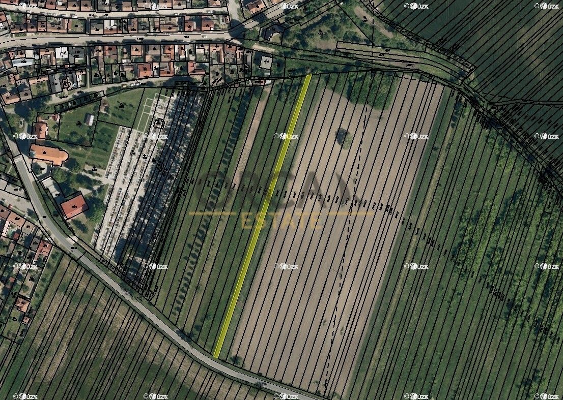 Pozemky pro bydlení, Dubňany, 696 03