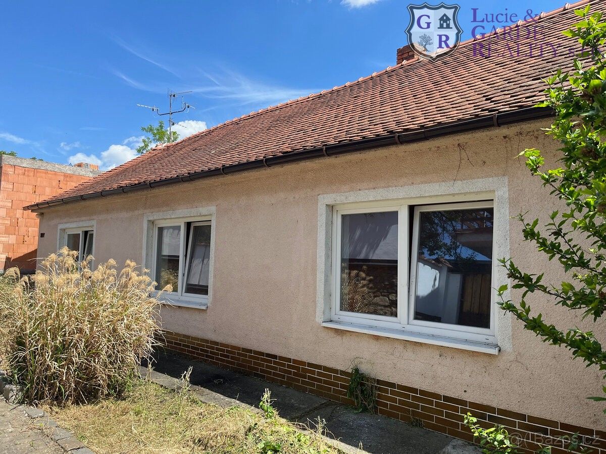 Rodinné domy, Přítluky, 691 04