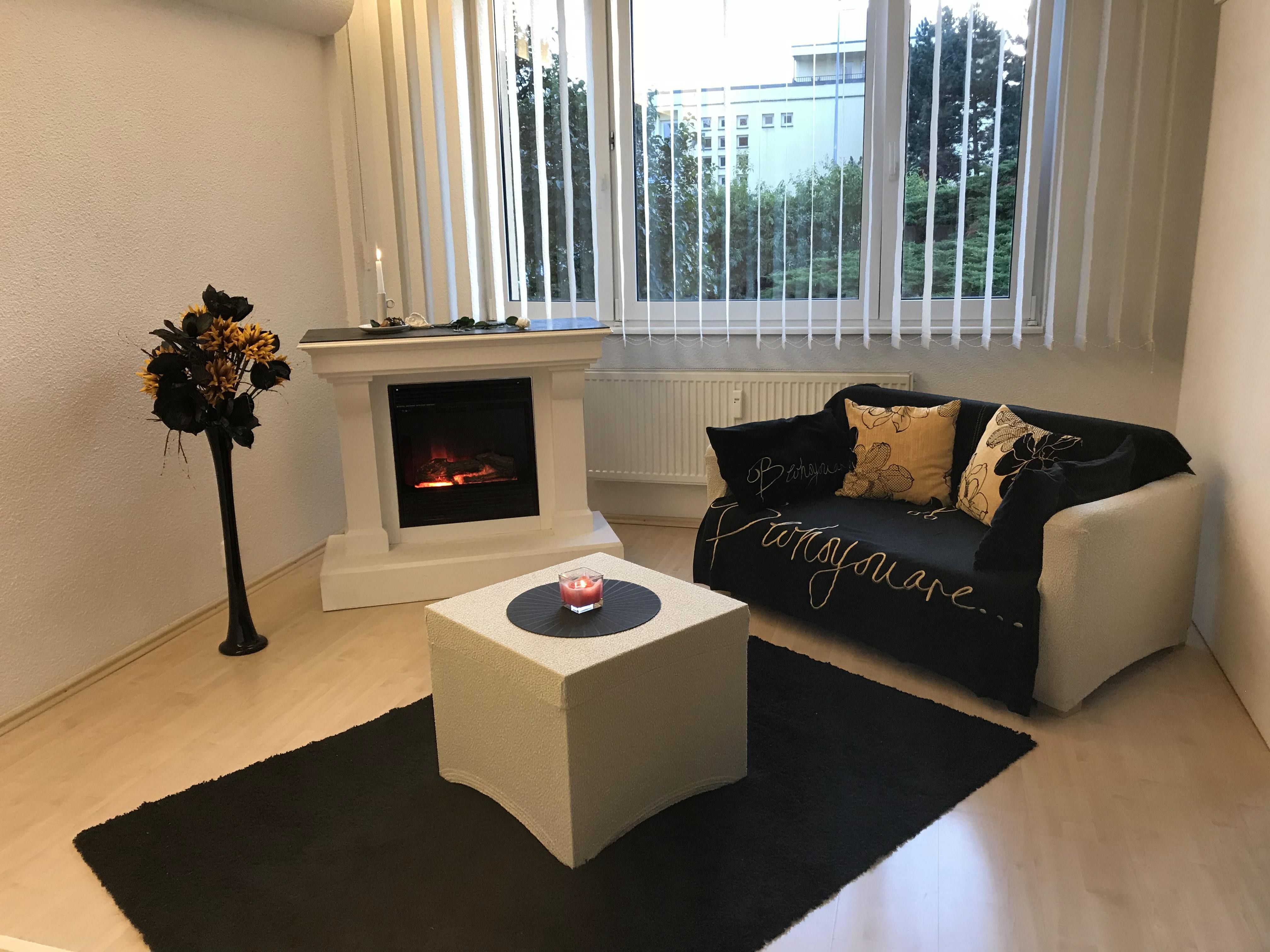 Pronájem byt 2+1 - Jabloňová, Praha, 60 m²