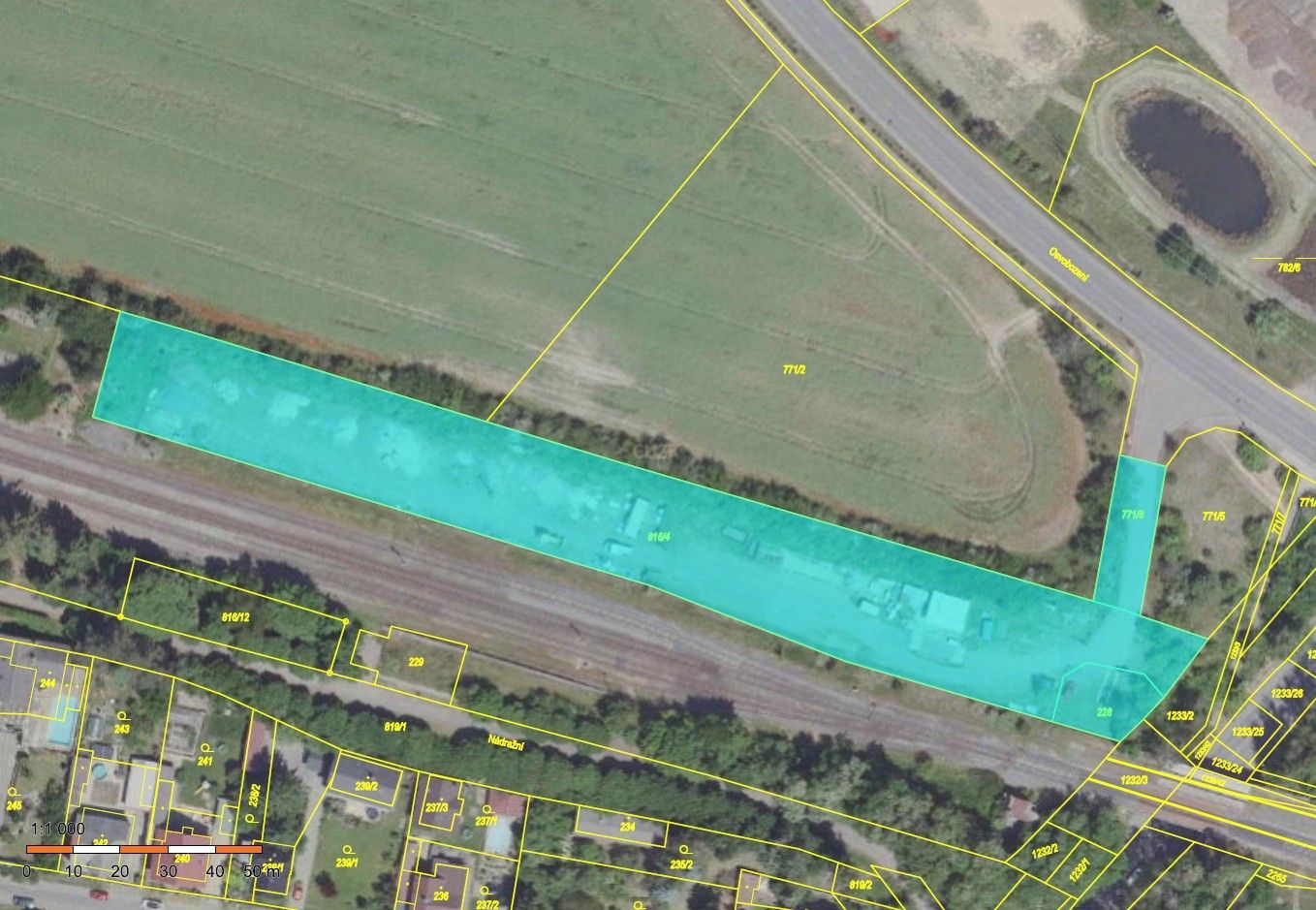 Prodej komerční pozemek - Osvobození, Stochov, 6 120 m²