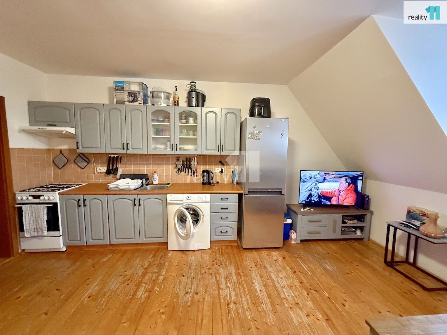 Pronájem byt 2+kk - Západní, Karlovy Vary, 40 m²