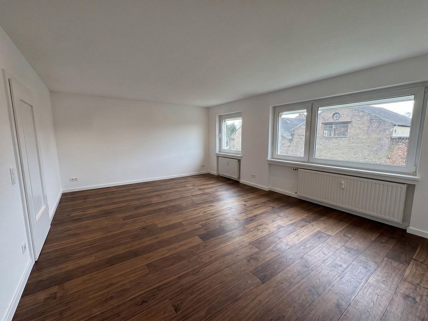 4+1, Schönbergstraße 21 Mönchengladbach Wickrath Nordrhein-Westfalen 41189, 95 m² - 2