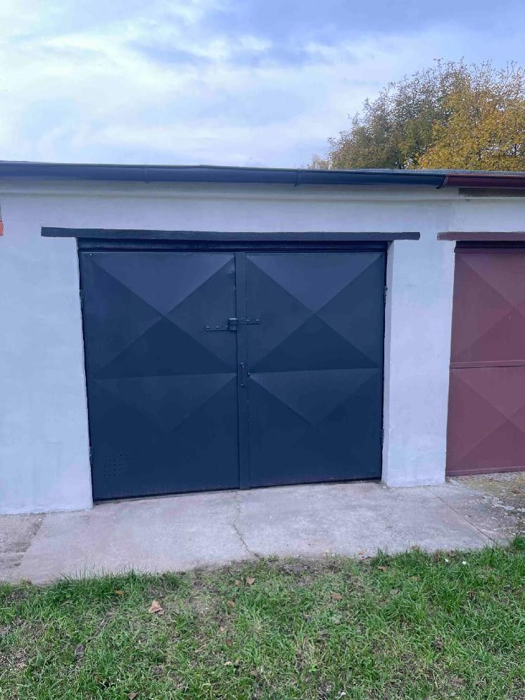 Prodej garáž - Mladá Boleslav, 293 01