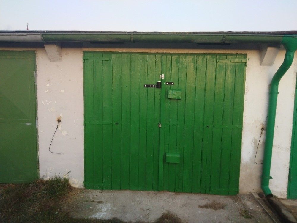 Garáže, České Budějovice, 370 04