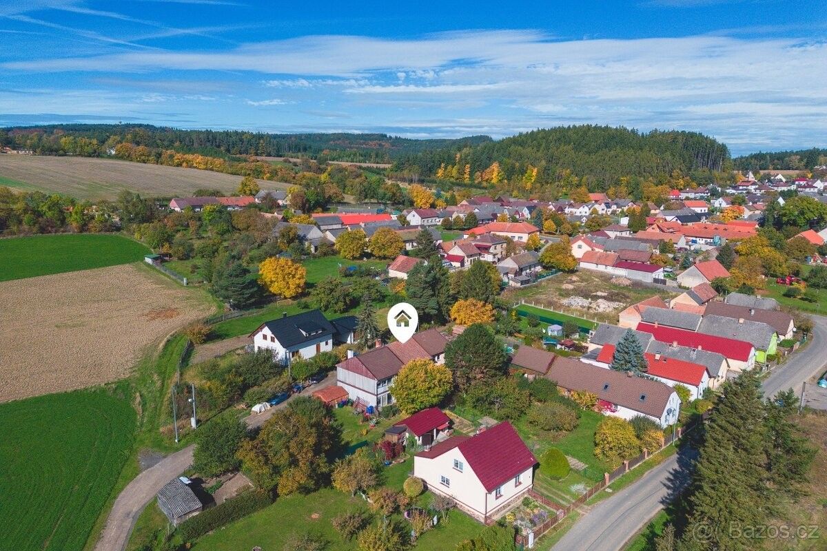 Rodinné domy, Holoubkov, 338 01