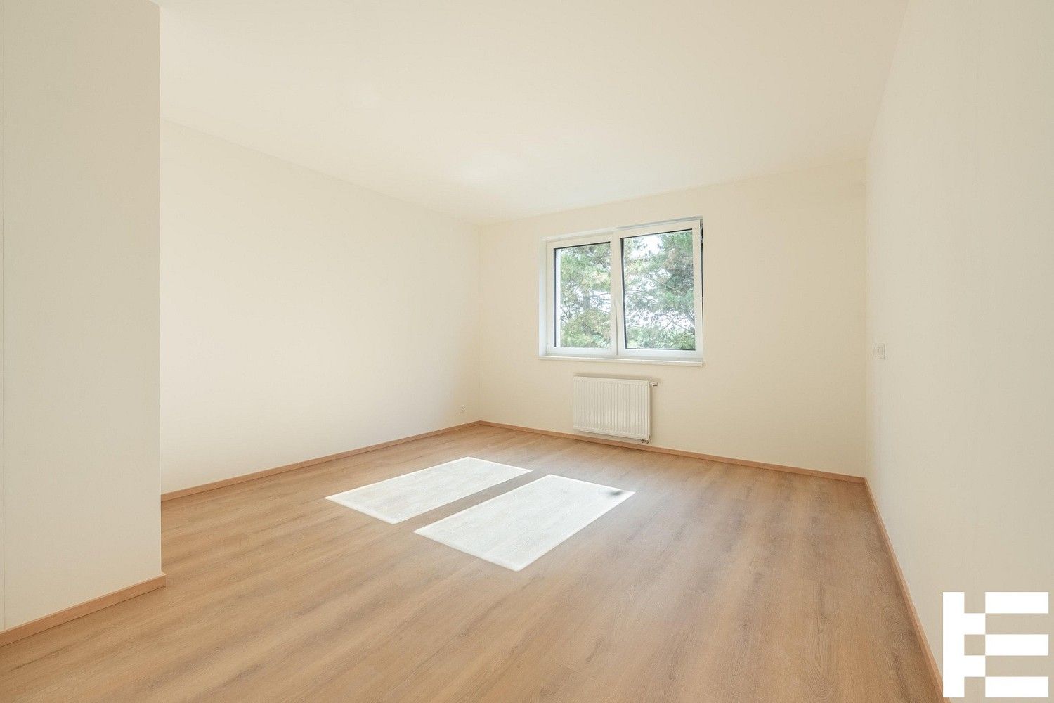 Byt 1+kk · 33 m² · Praha - Satalice, okres Praha 19, Hlavní město Praha - 3