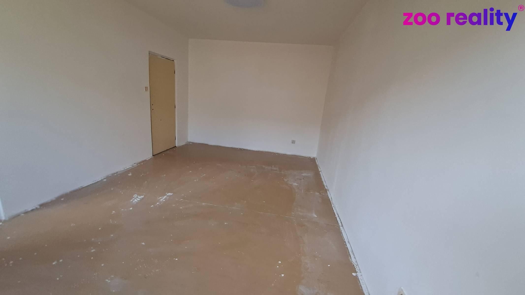 Prodej byt 1+1 - Sídliště na Sadech 186, České Velenice, 42 m² - 5