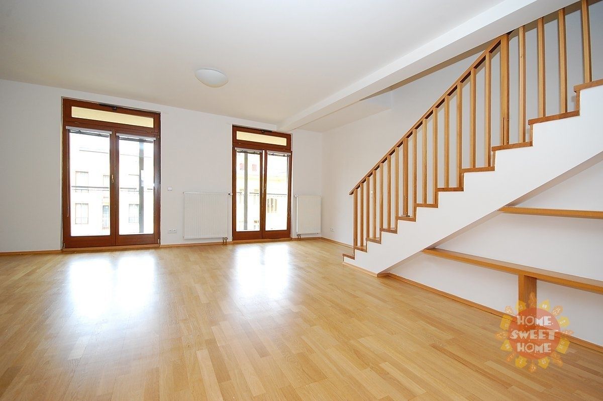 Kancelář · 147 m² · Štefánikova 18, Praha Smíchov - 4
