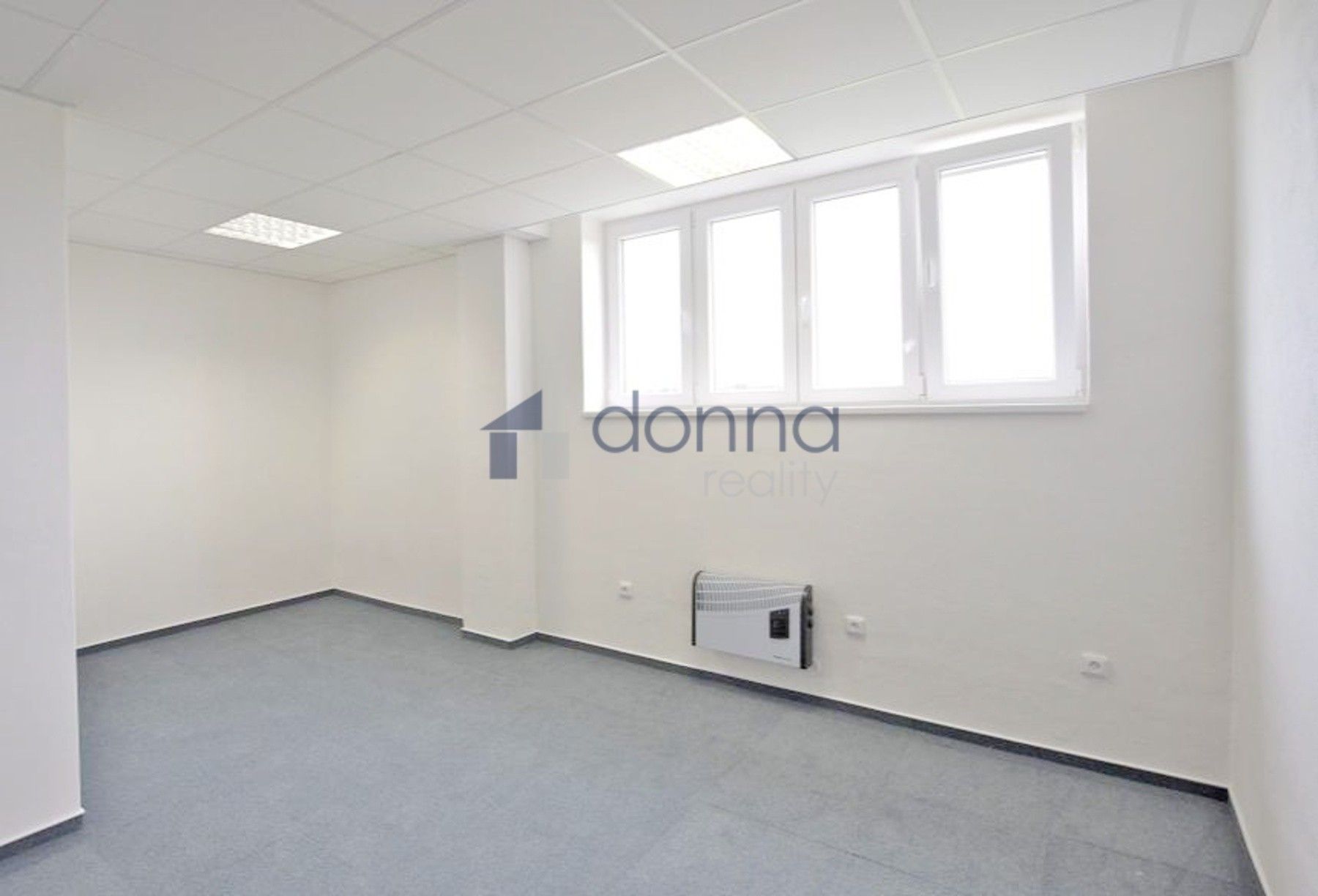 Kanceláře, Ve žlíbku, Praha, 23 m²