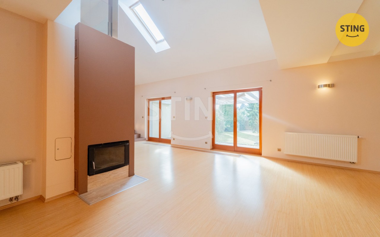 Prodej rodinný dům - Nerudova, Opava, 270 m² - 5