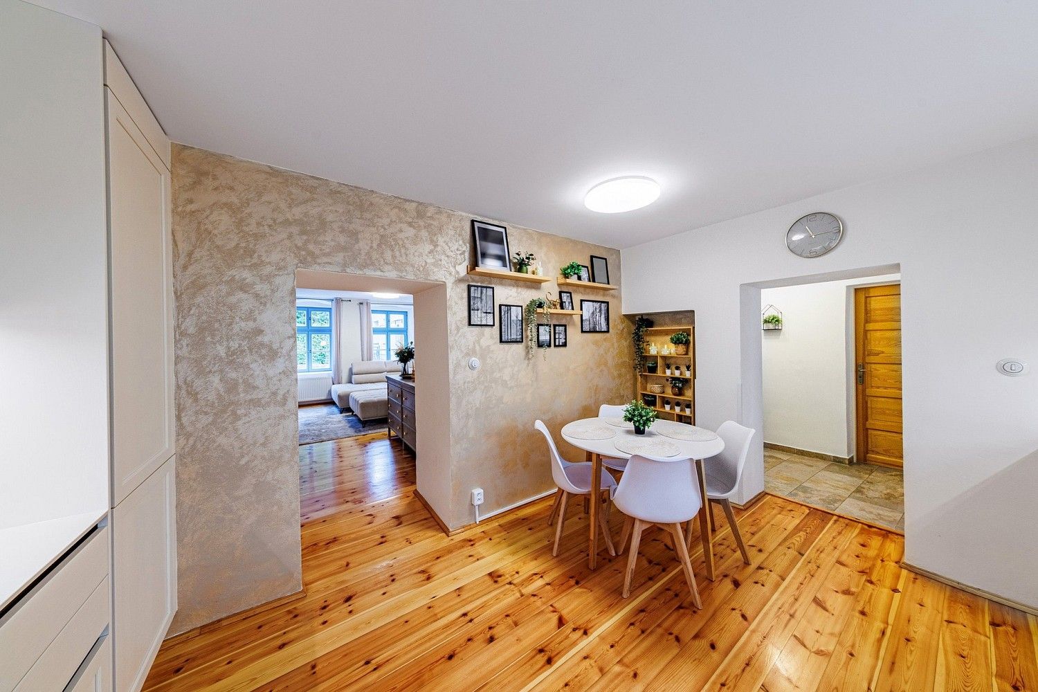 Prodej rodinný dům - Česká Lípa, Liberecký kraj, 211 m² - 2