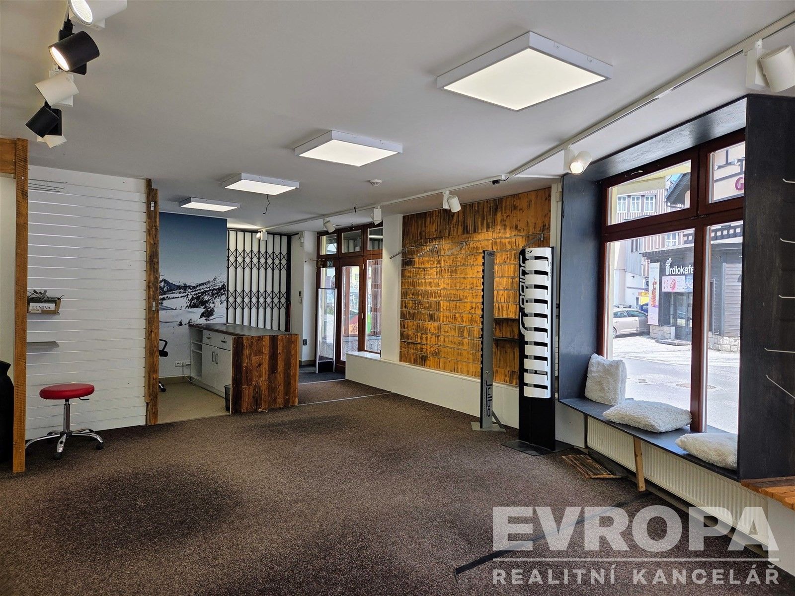 Pronájem obchodní prostory - Špindlerův Mlýn, 170 m² - 5