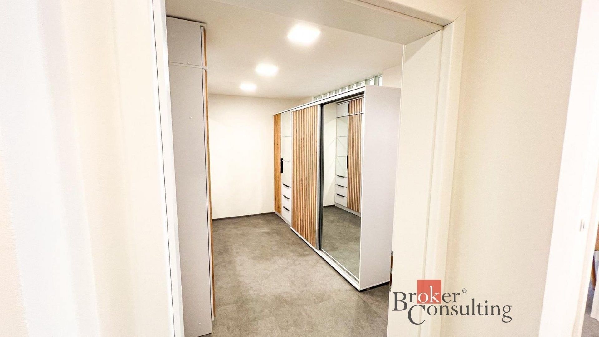 Byt 2+kk · 74 m² · Zubatého 328, Praha Smíchov - 3