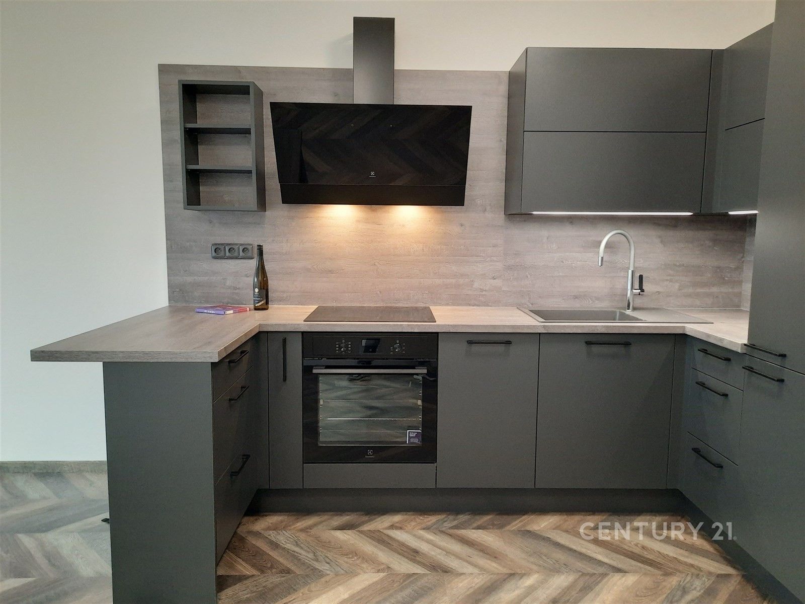 1+kk, Střídavá 1055, Praha Vysočany, 35 m² - 2