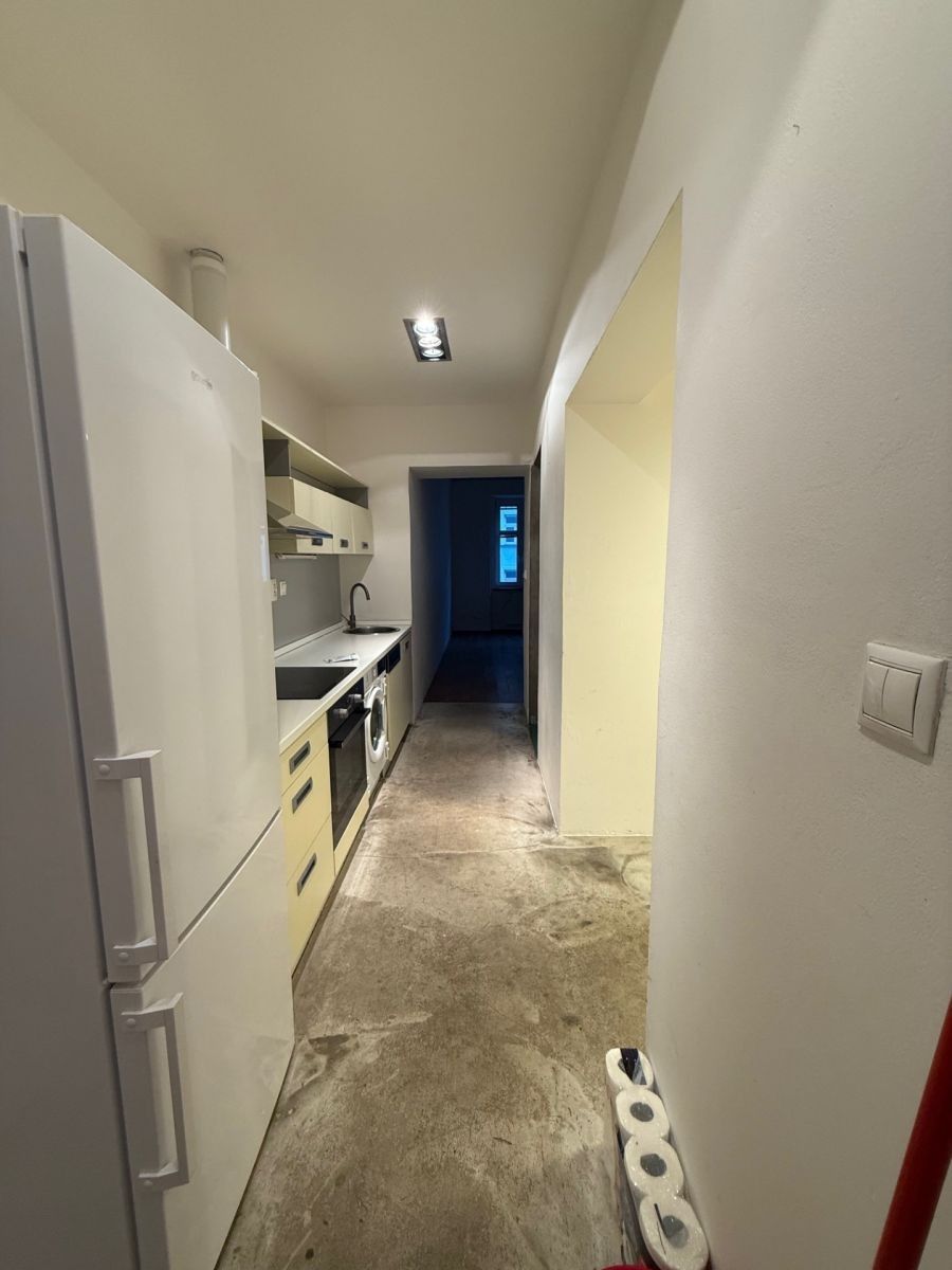 Pronájem byt 2+kk - Šlikova, Praha - Břevnov, 57 m² - 5
