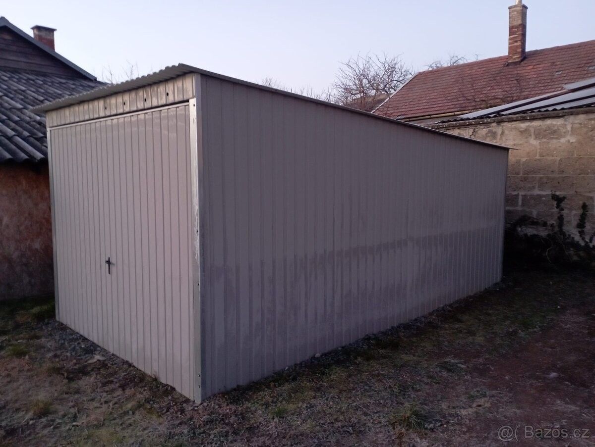 Garáže, Staré Město u Uherského Hradiště, 686 03