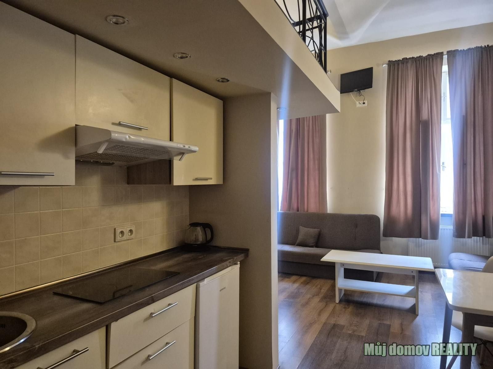 1+kk, Křižíkova, Praha, 37 m² - 2