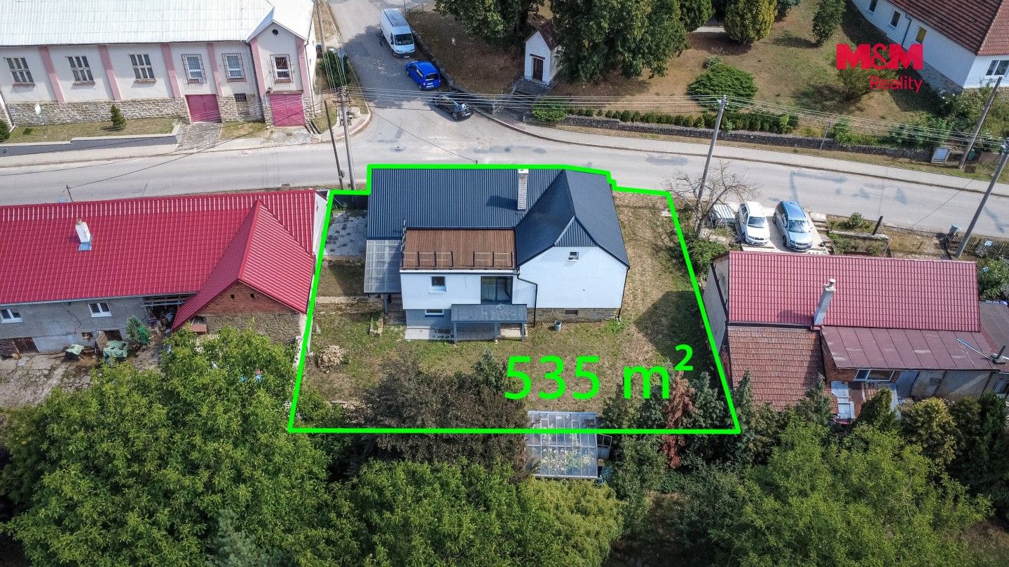 Rodinné domy, Bzová, Bojkovice, 182 m² - 1