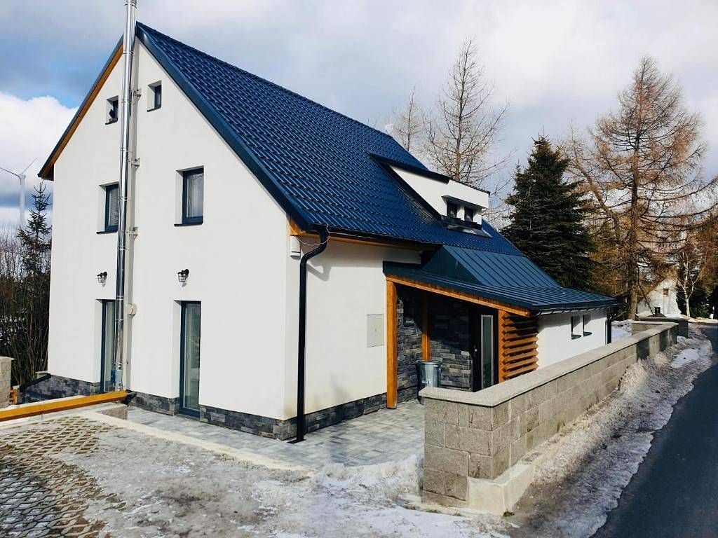 Chaty, Loučná pod Klínovcem - Háj u Loučné pod Klínovcem, Ústecký kraj