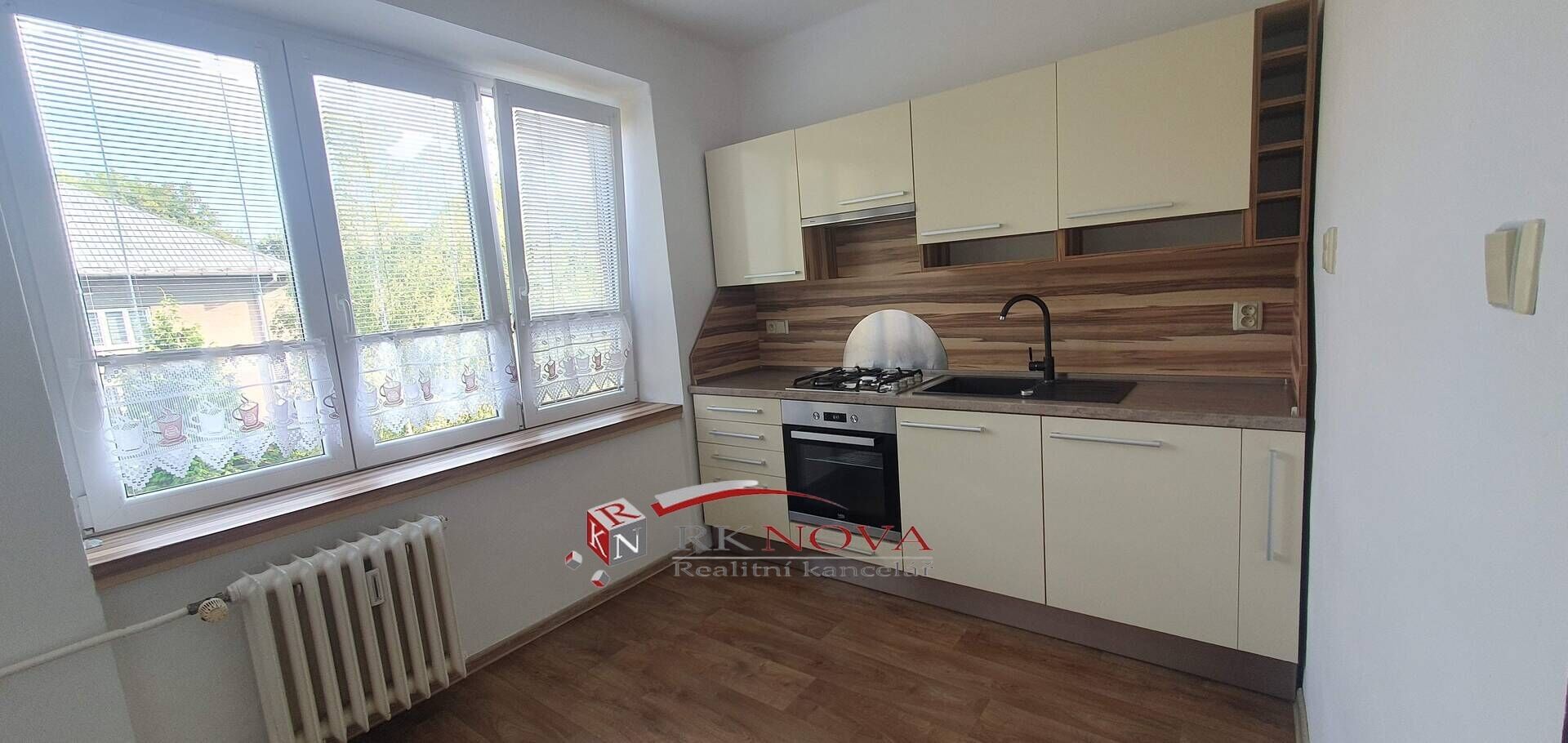 Pronájem byt 1+1 - Karviná Nové Město, 40 m² - 5