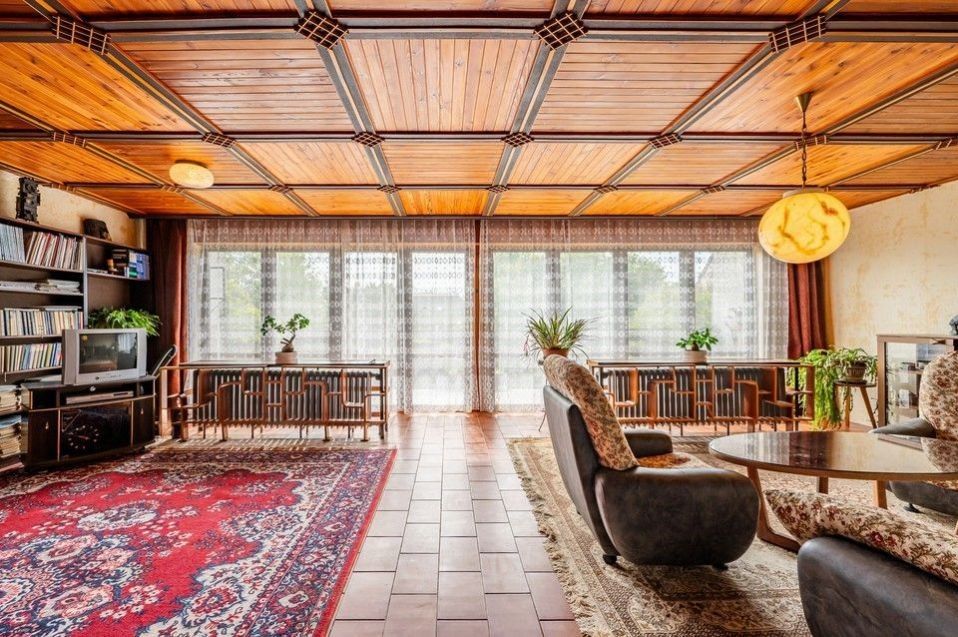Vila · 360 m² · Neumannova  , Benešov - 3