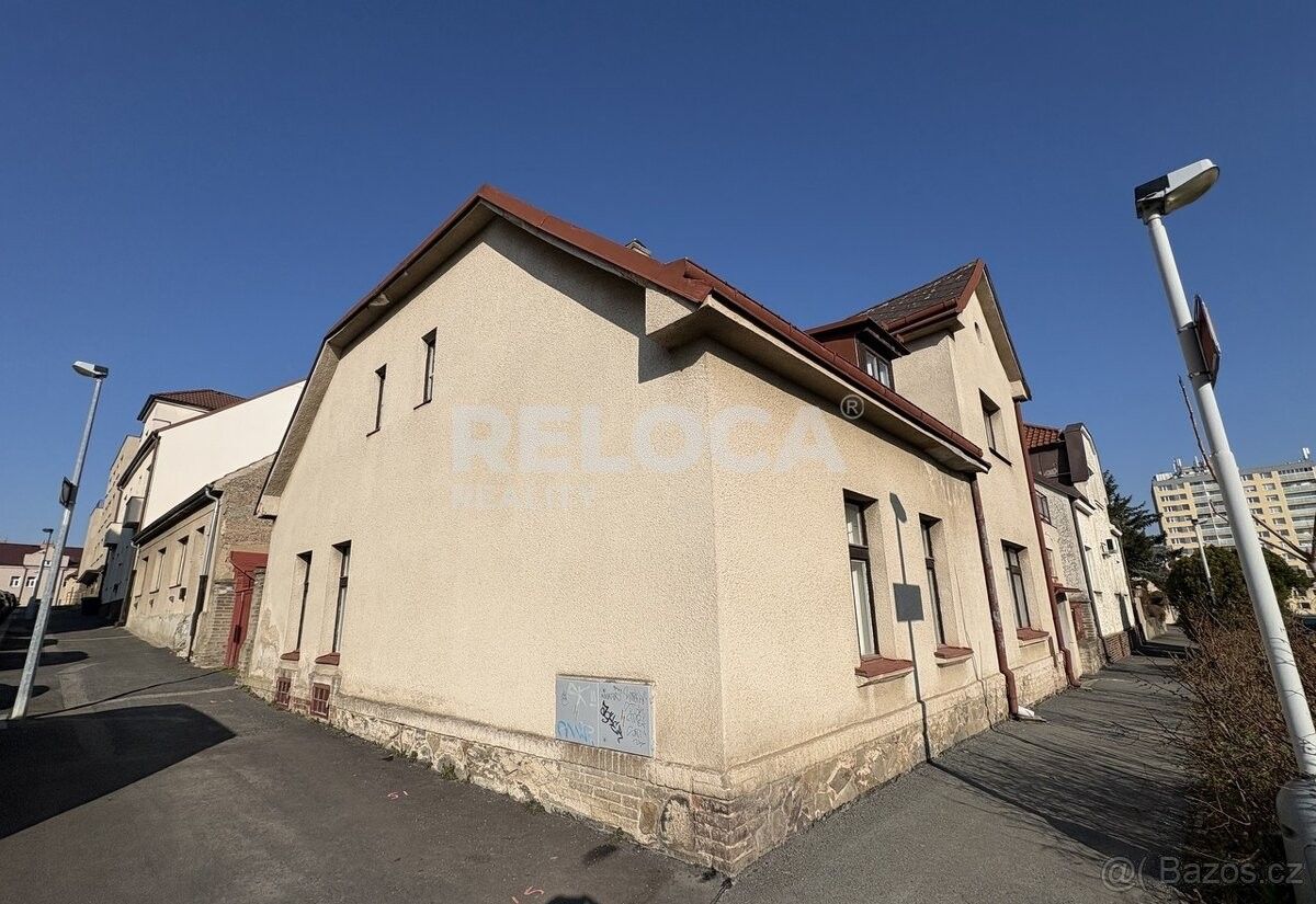 Prodej rodinný dům - Praha, 102 00
