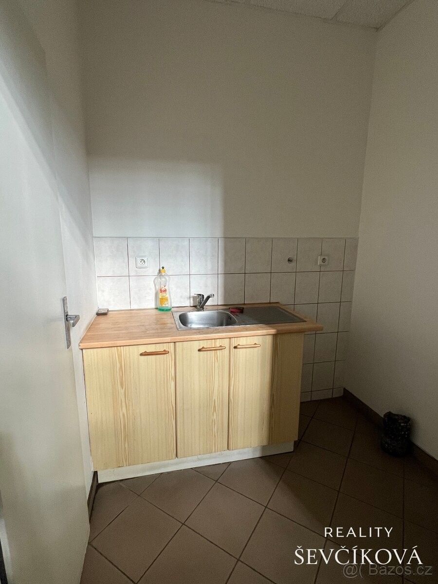 Pronájem kancelář - Hradec Králové, 500 02