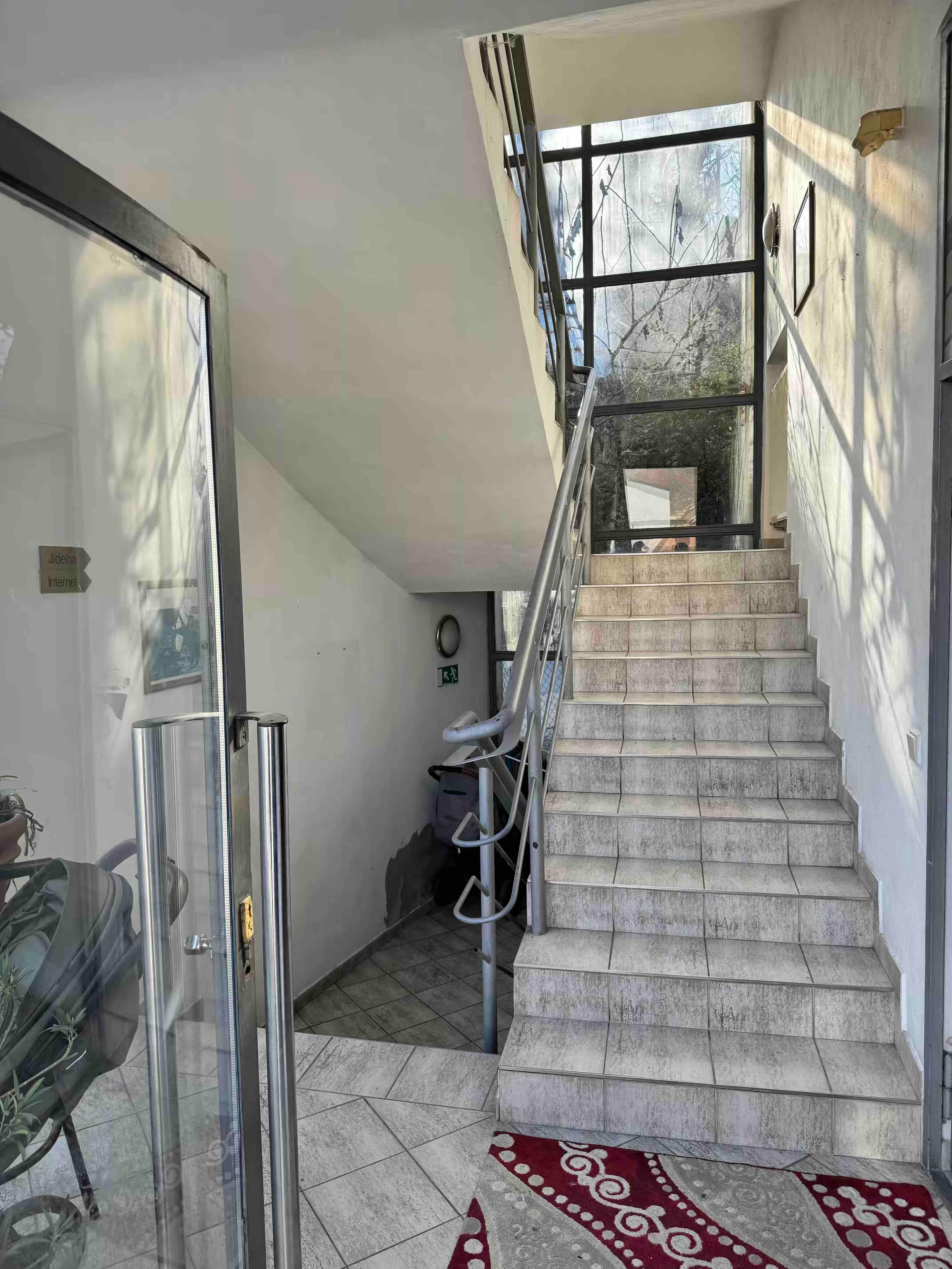Ubytovací zařízení · 340 m² · Žebětínská, Brno - 4