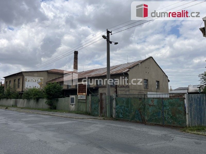 Prodej výrobní prostory - Chržínská, Velvary, 4 334 m²