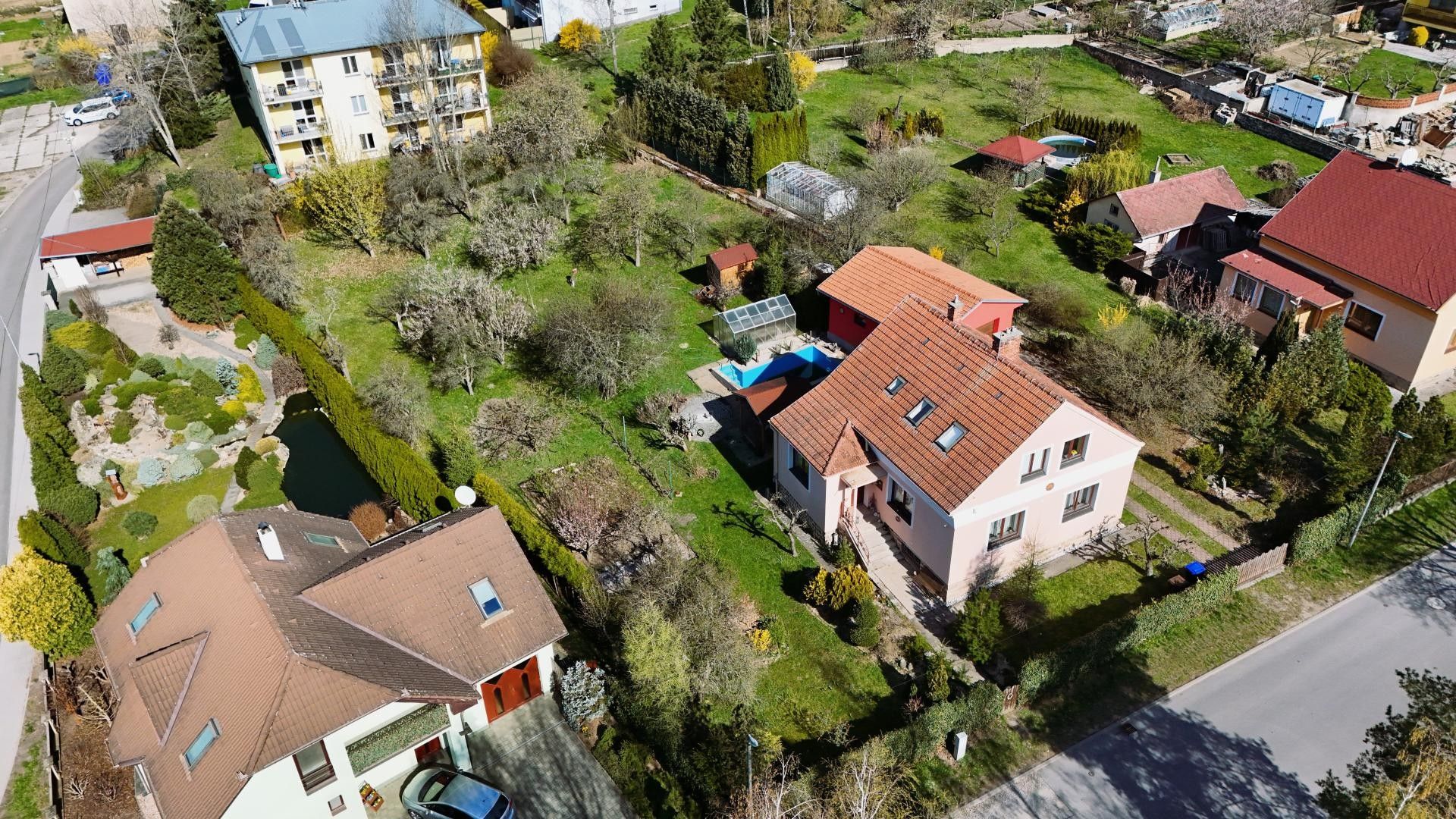 Dům, 170 m²
