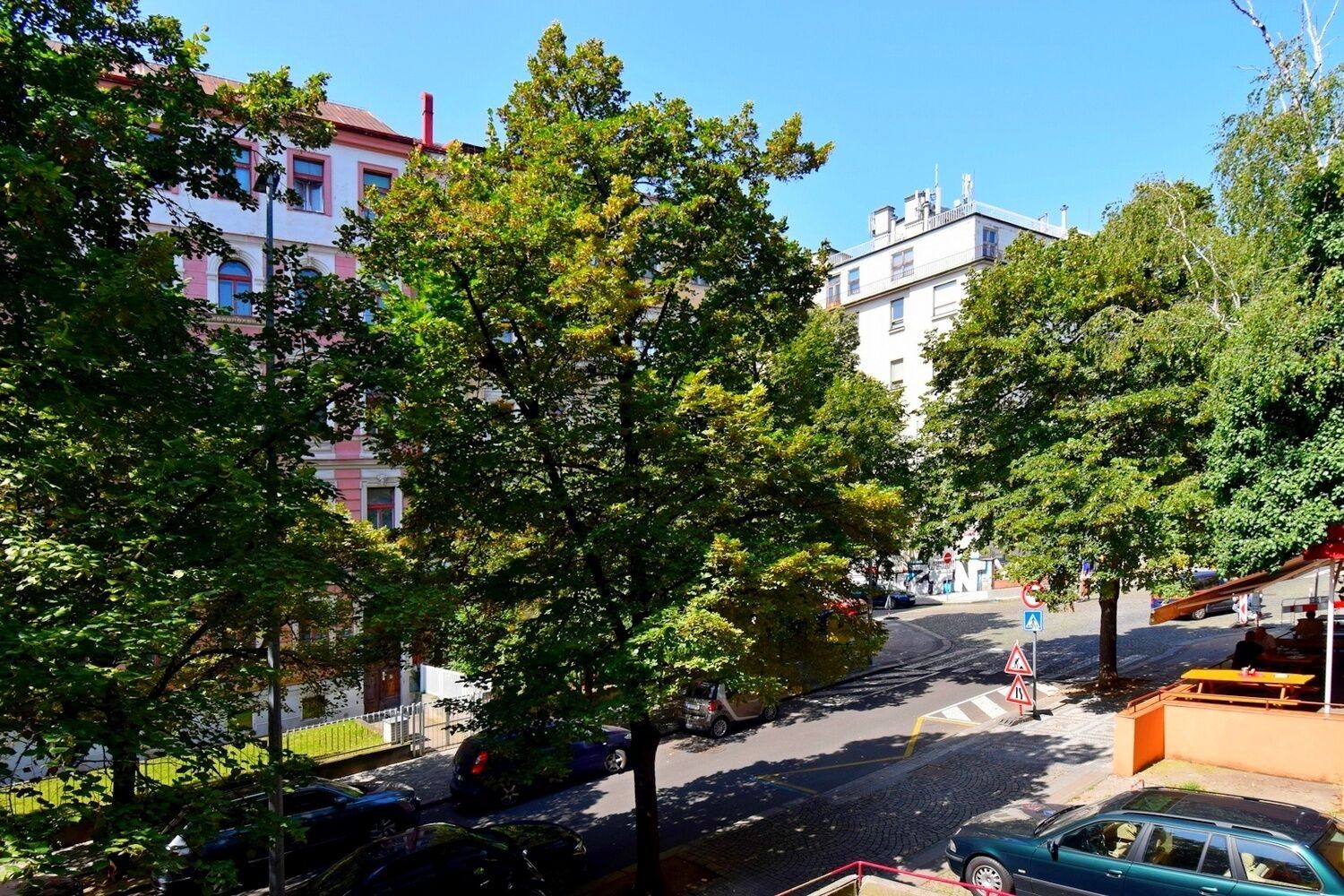 1+kk, Londýnská, Praha, 38 m²