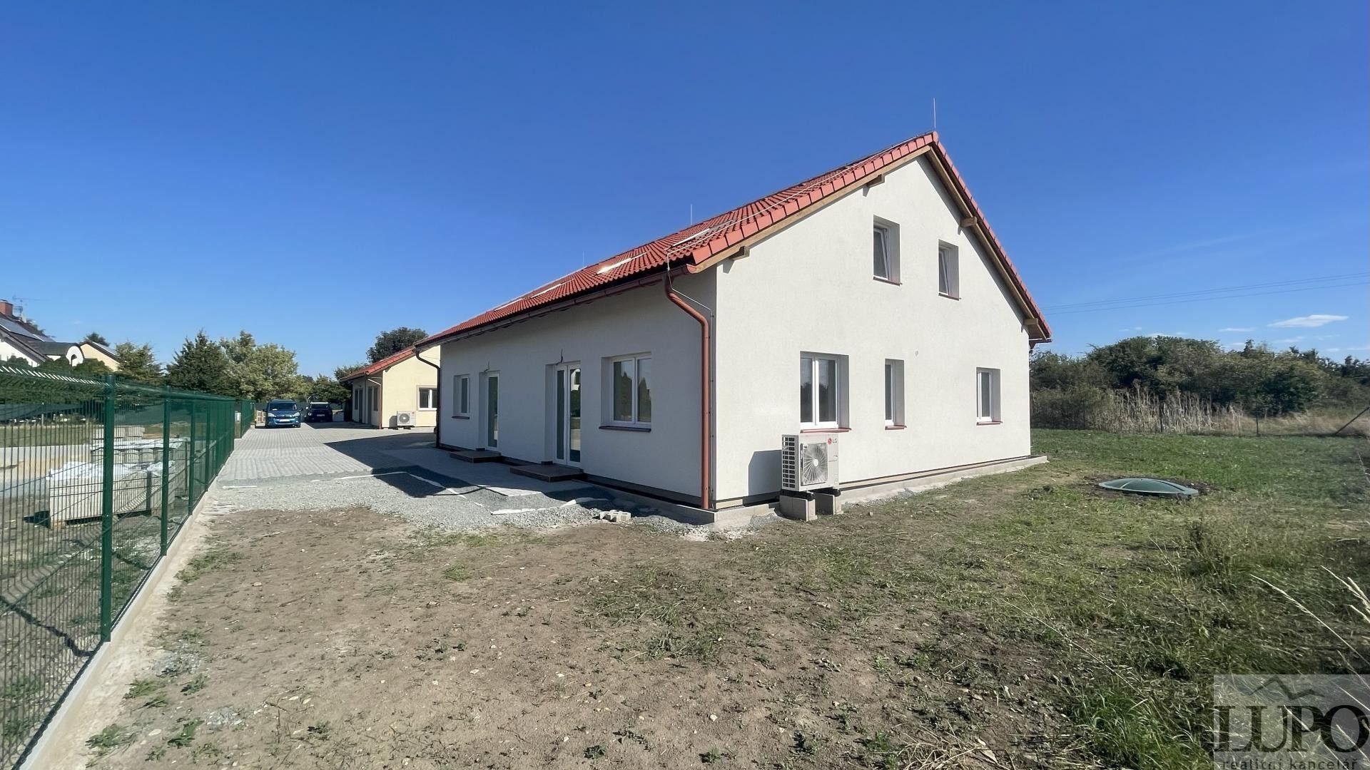 Prodej rodinný dům - Teplická, Postřižín, 128 m²