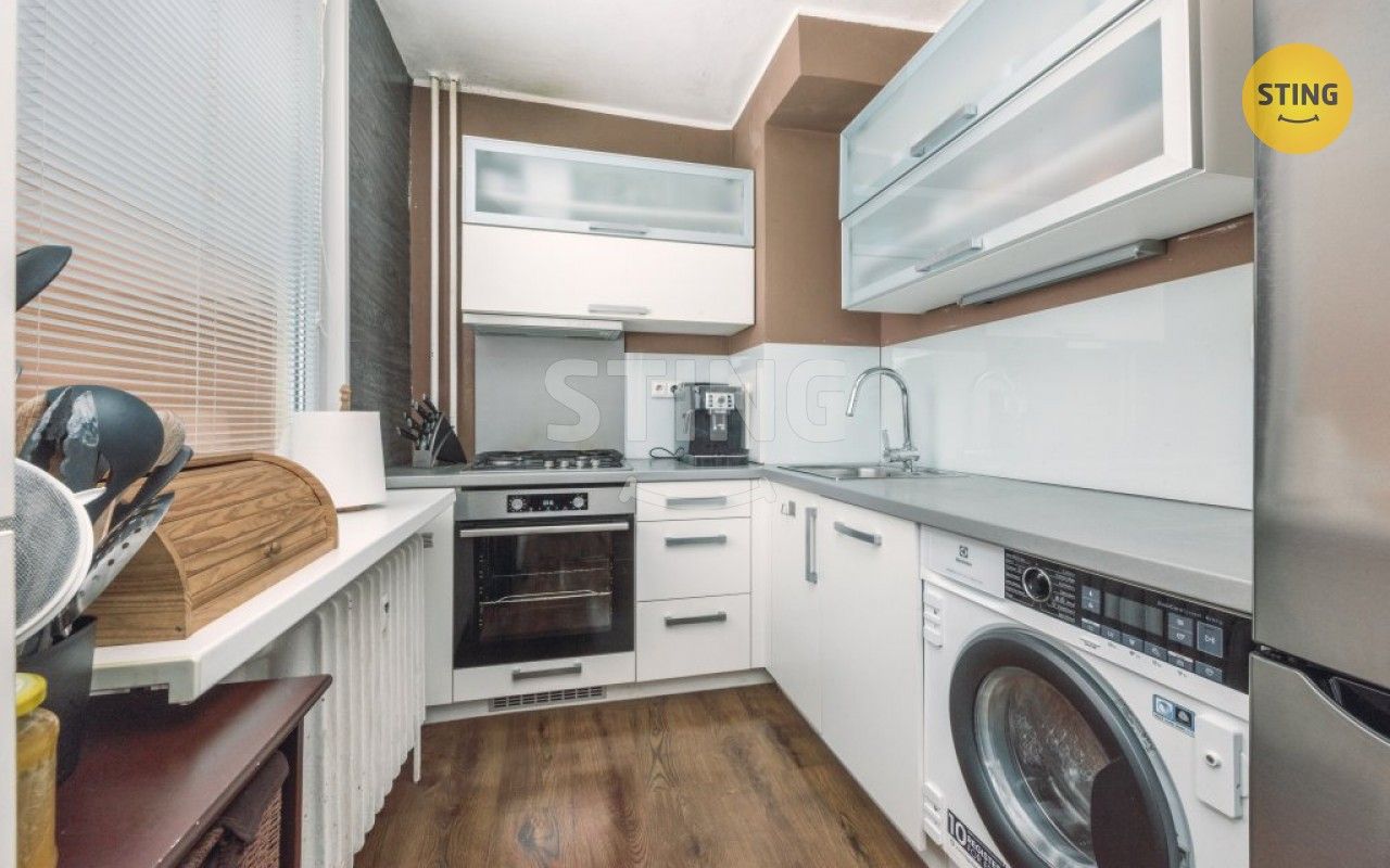 Prodej byt 3+1 - Křičkova, Pardubice, 61 m²