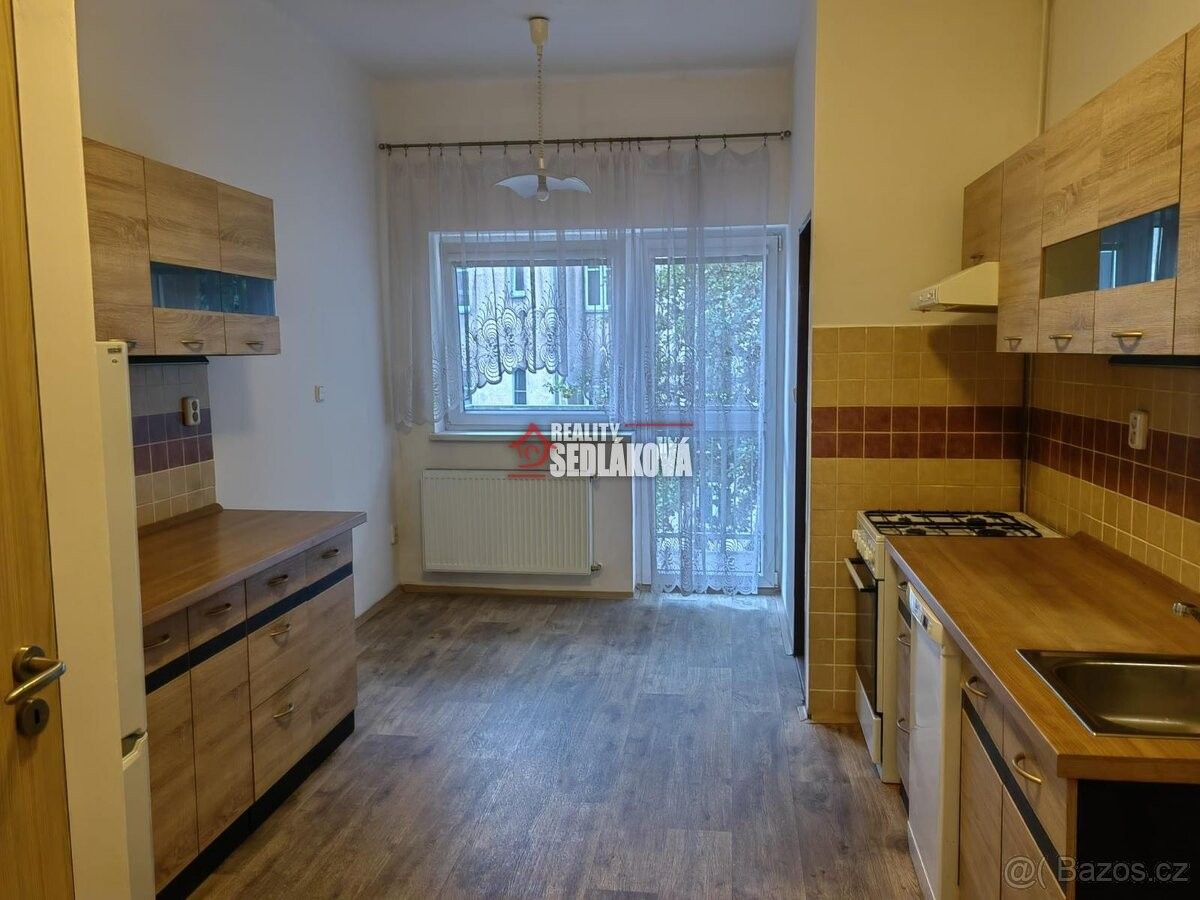 Byty, Děčín, 405 02