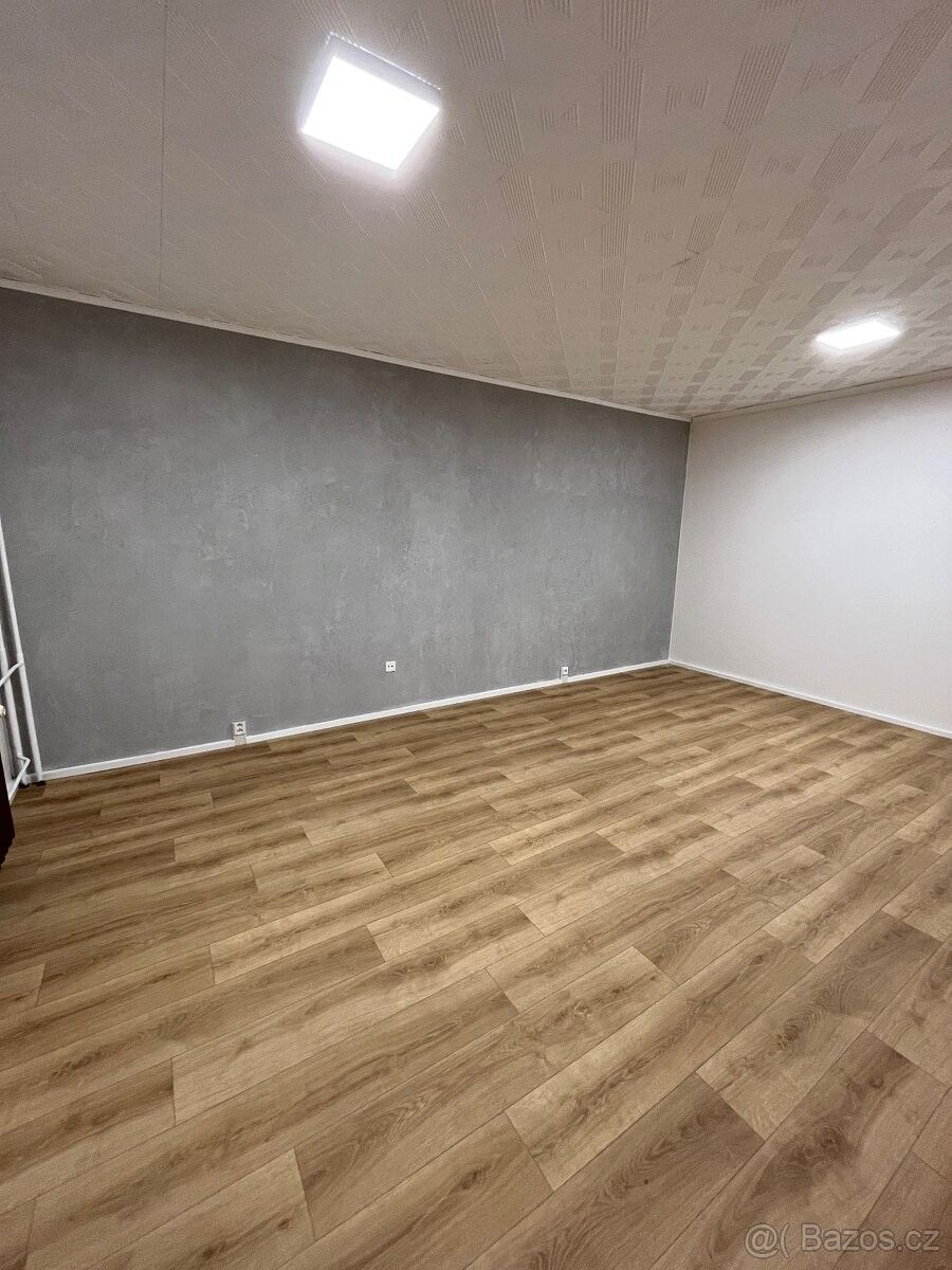 Pronájem byt - Svitavy, 568 02