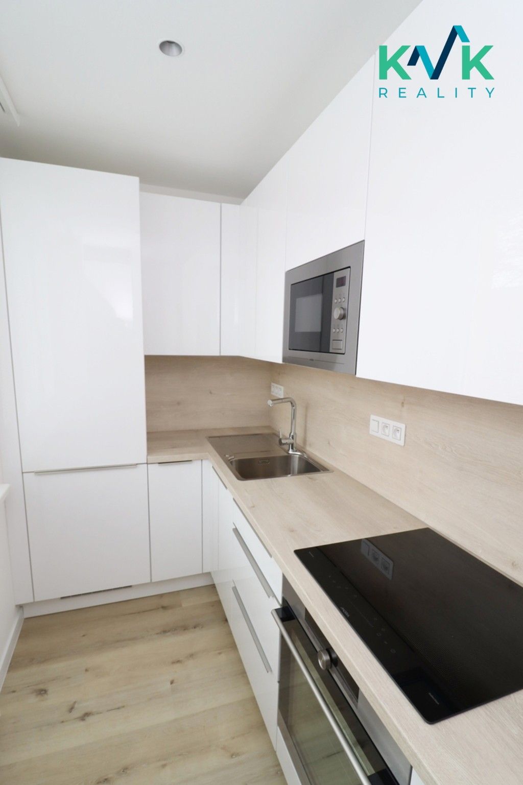 Pronájem byt 3+1 - Hlávkova 677, Karlovy Vary, 67 m²