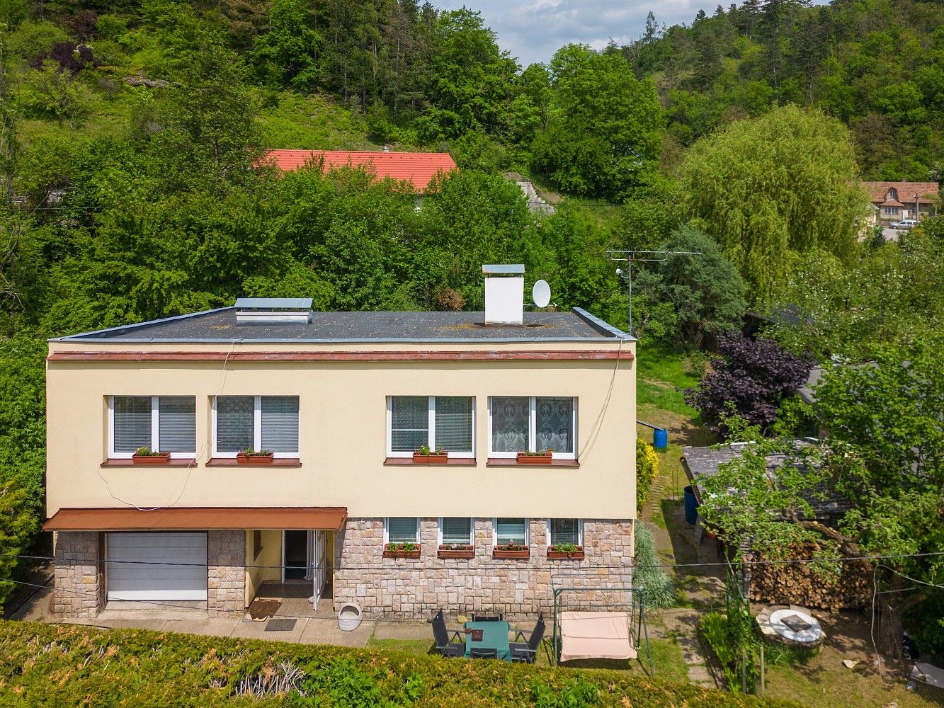 Rodinné domy, Třebotov, okres Praha-západ, Středočeský kraj, 183 m² - 1