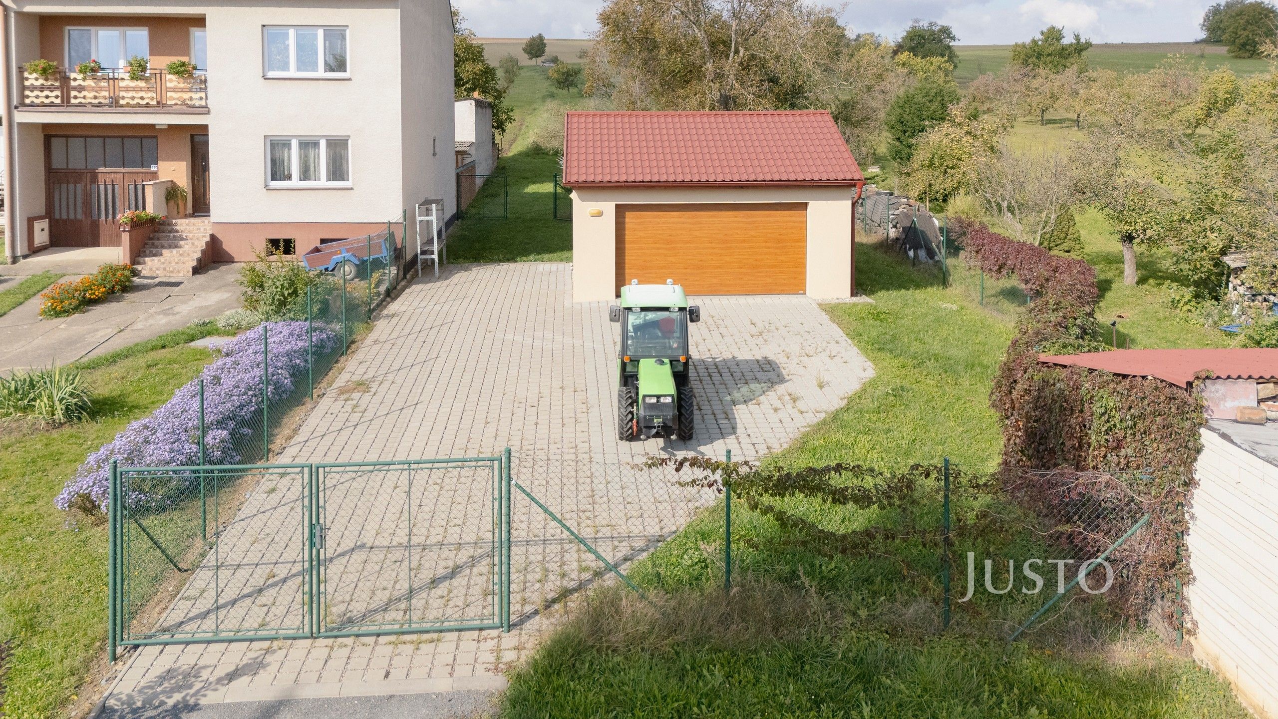 Prodej garáž - Těmice, 38 m²