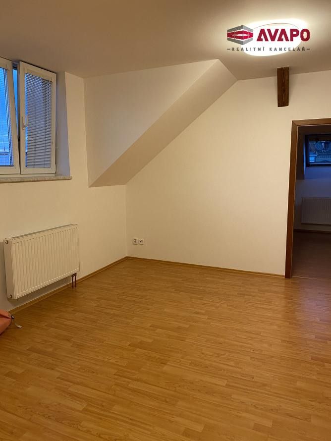Pronájem byt 3+1 - Mírová, Opava, 97 m² - 5
