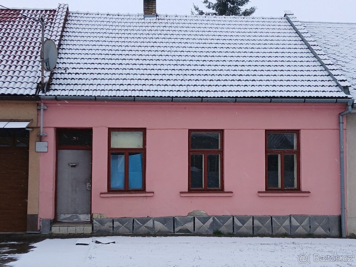 Prodej rodinný dům - Křenovice u Slavkova, 683 52