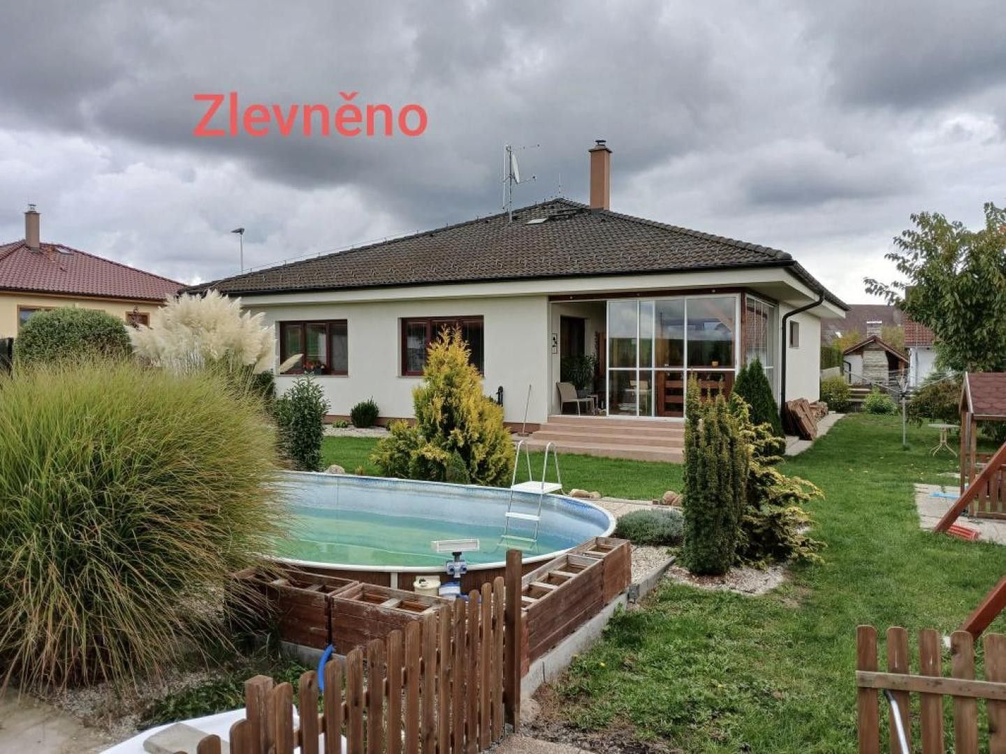 Rodinné domy, Mydlovary, 222 m²