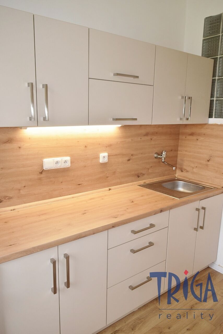 Byt 3+kk · 71 m² · nábřeží Benešovo, Dvůr Králové nad Labem - 3
