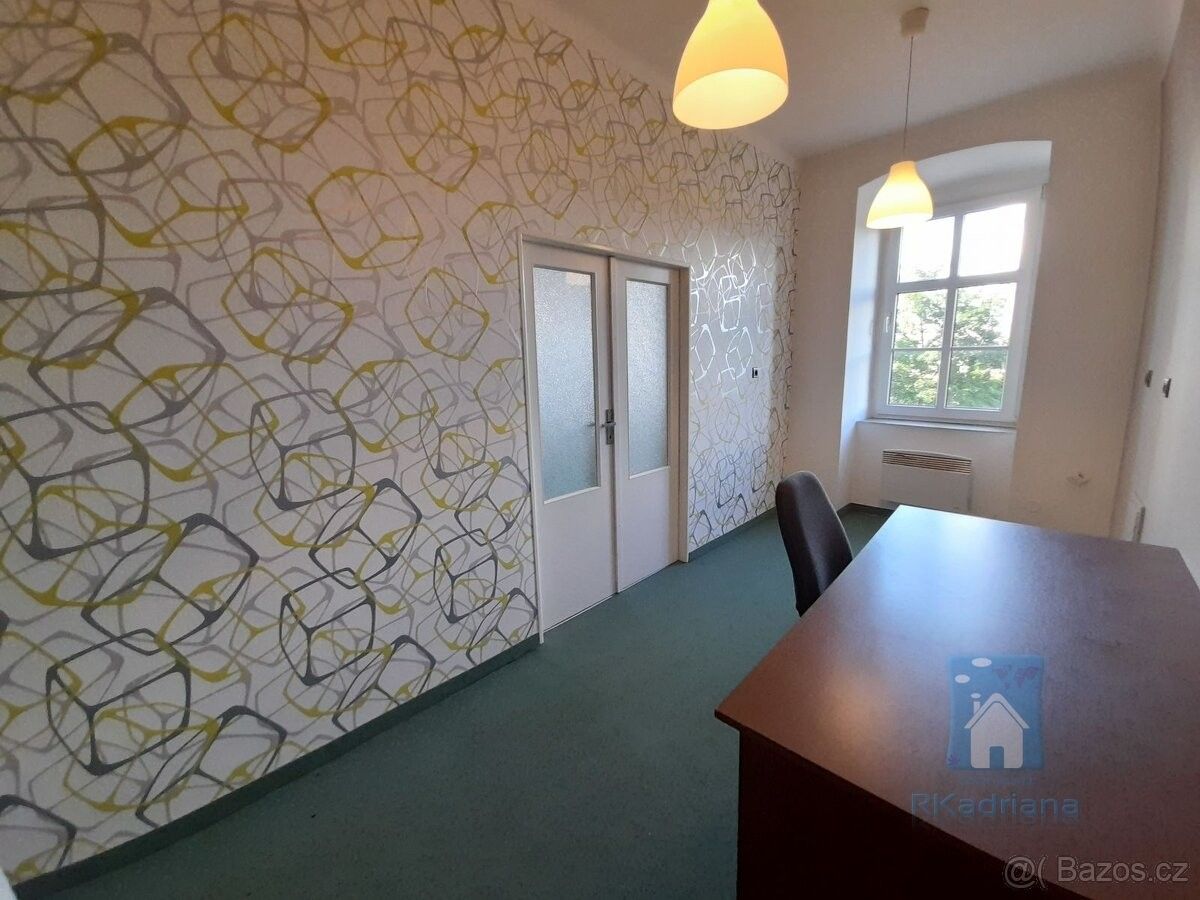 Pronájem kancelář - Plzeň, 301 00