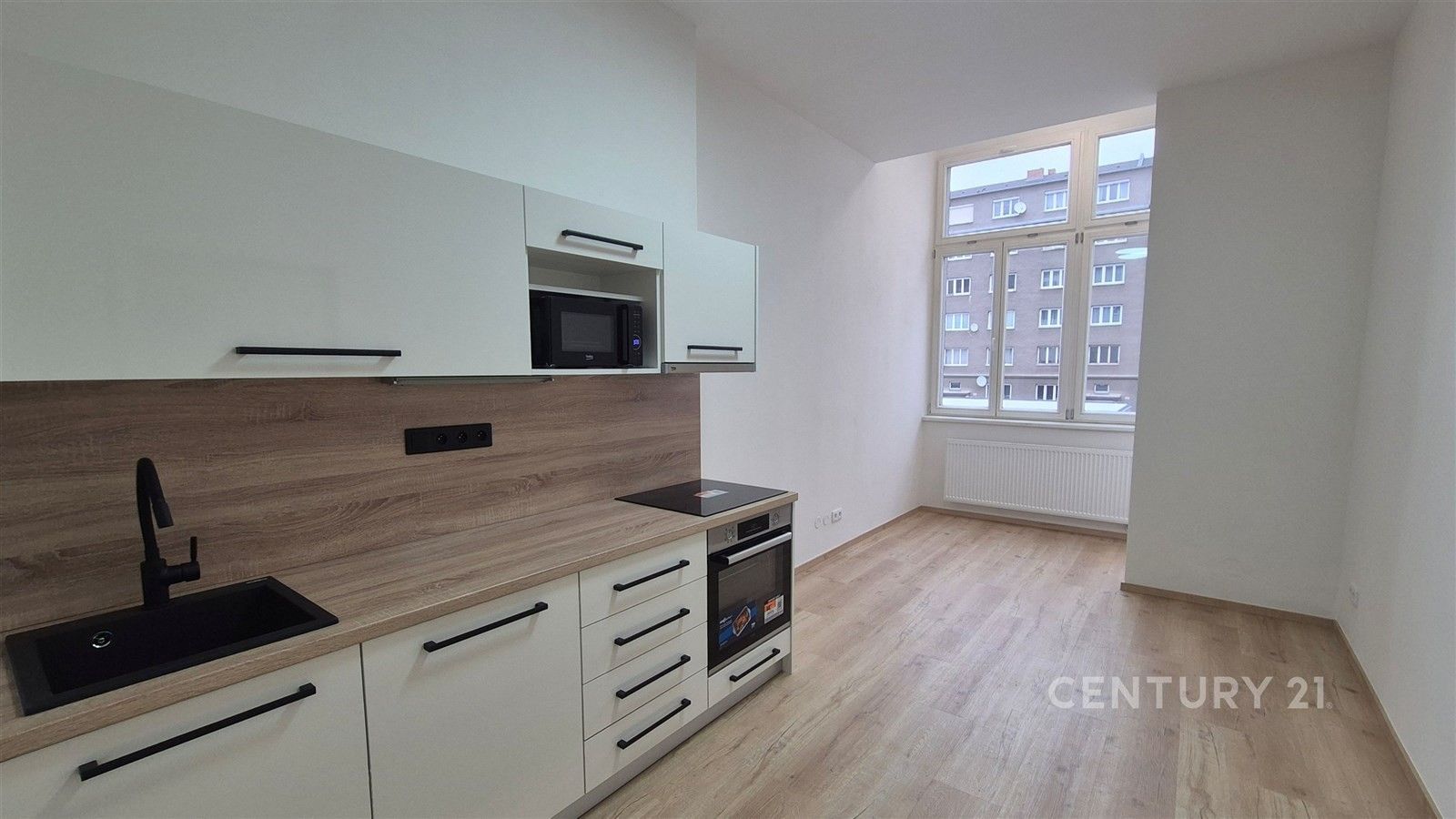 2+kk, Hálkova, Plzeň, 55 m²